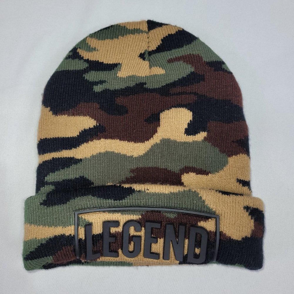 Legend Camo Beanie Toque Winter Hat Boys size Small